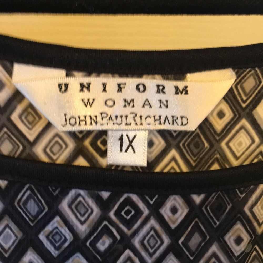 Iridescent Blouse With Sequins - image 3